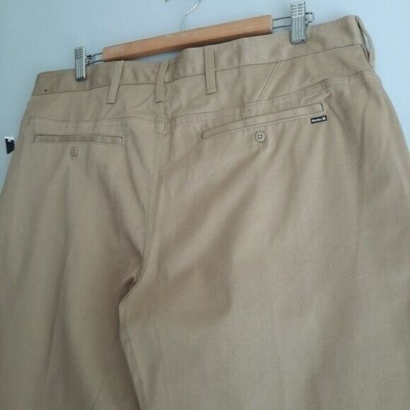 HURLEY NWOT Icon Classic Chino Pants Light Beige Men's Sz 36 - Picture 9 of 11